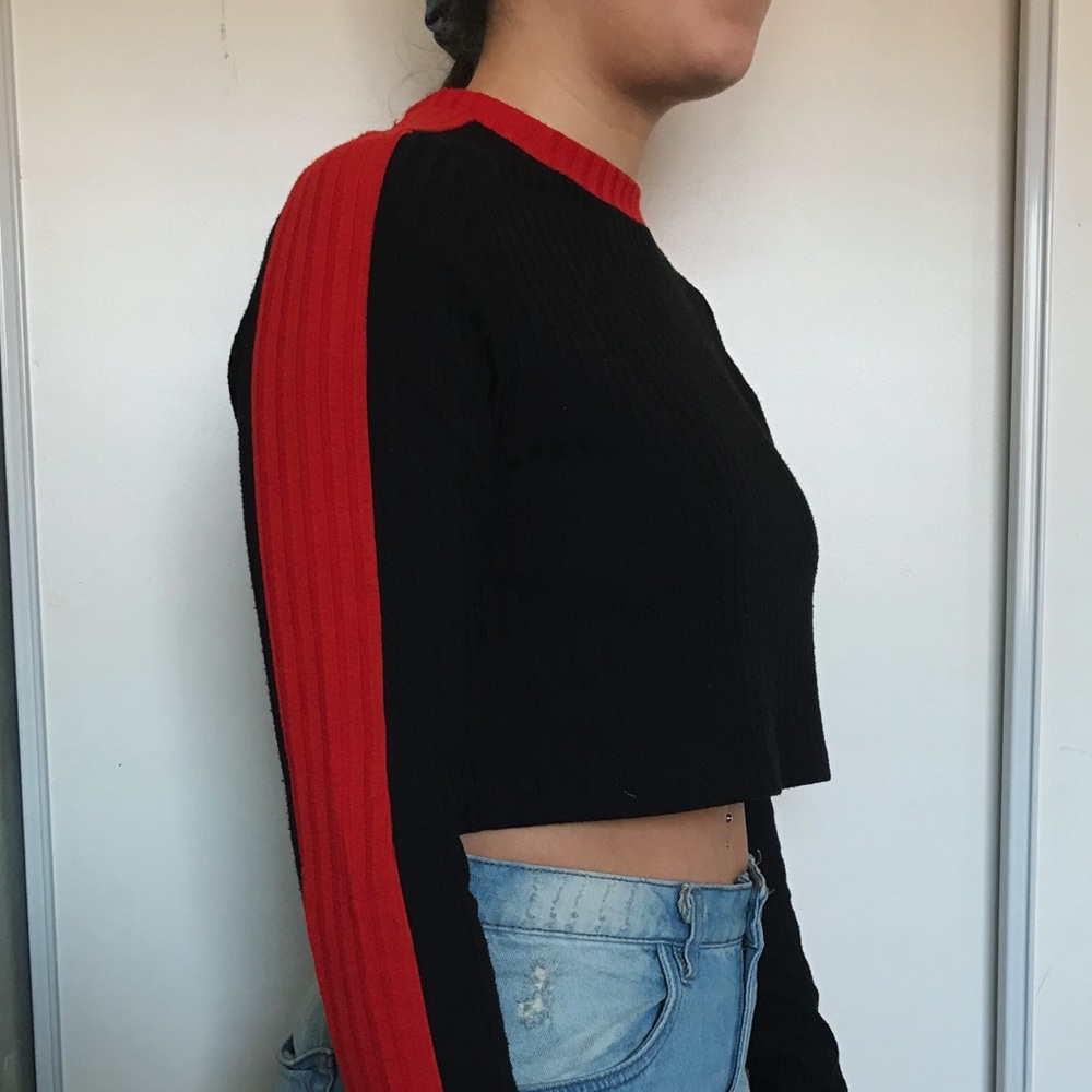 Long Sleeve Crop Top